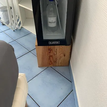 Chambre Cosy Indépendante Dans Jardin Verdoyant. Séjour chez l'habitant
